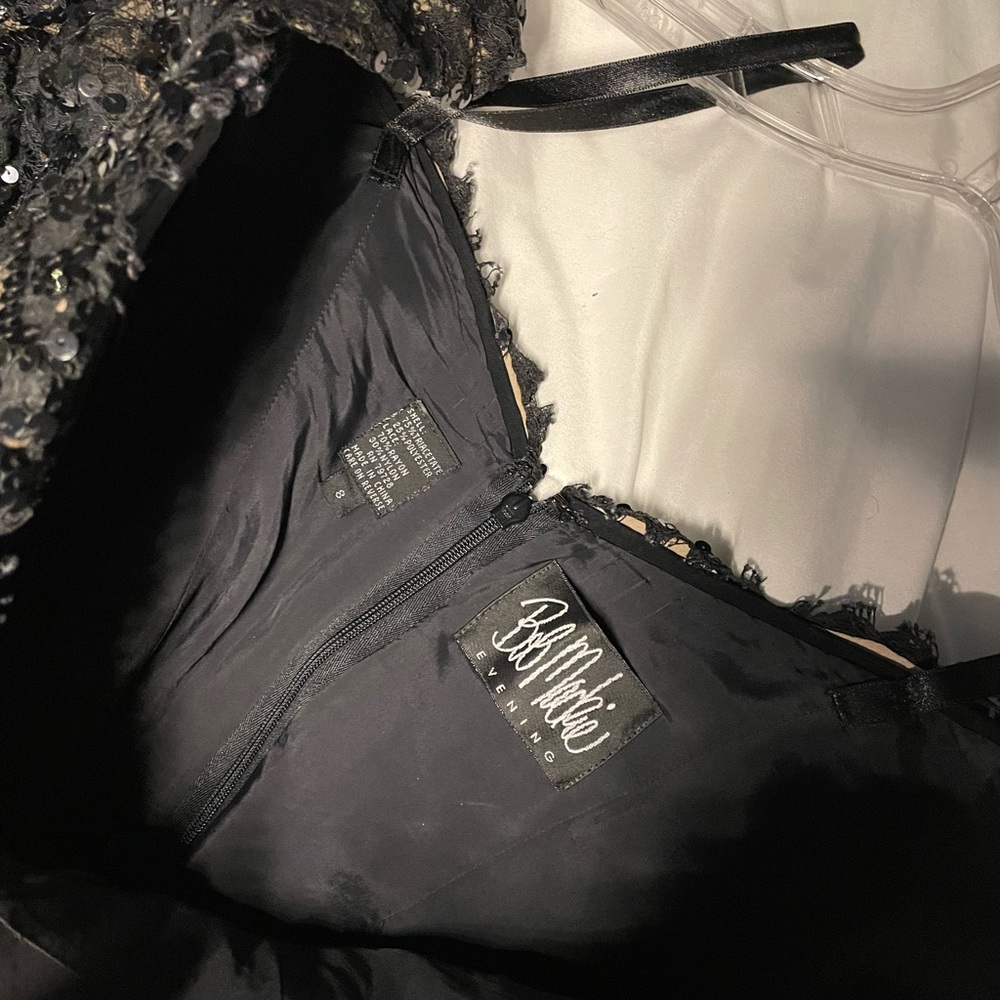 1990s Bob Mackie Lace Off Shoulder Gown Size 8 - Picture 5 of 5